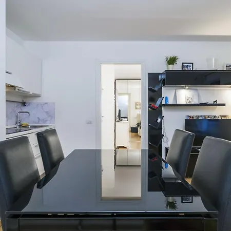 Cozy & Comfy Apt In Navigli Area Mailand Exterior foto