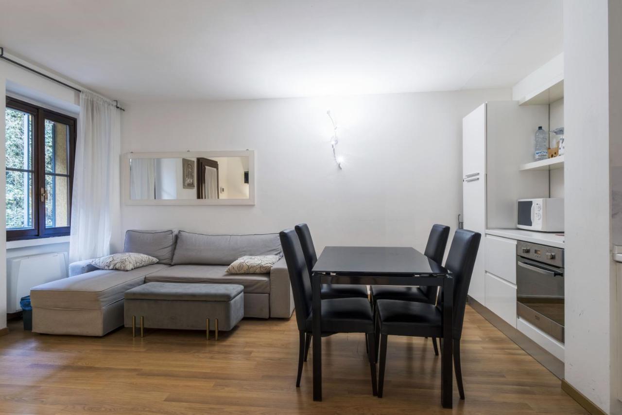 Cozy & Comfy In Navigli Area Appartement